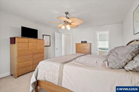 1824 Olivia Circle NW Albany OR 97321