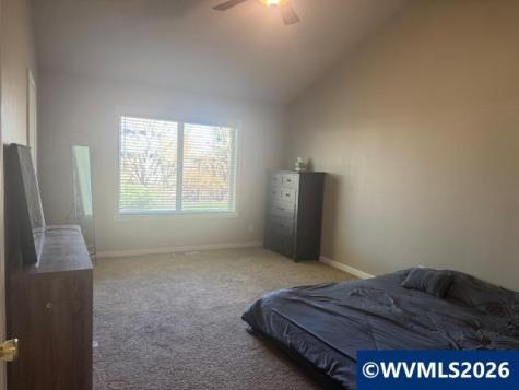 1405 Independence Avenue Woodburn OR 97071