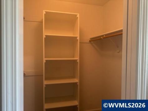 1405 Independence Avenue Woodburn OR 97071