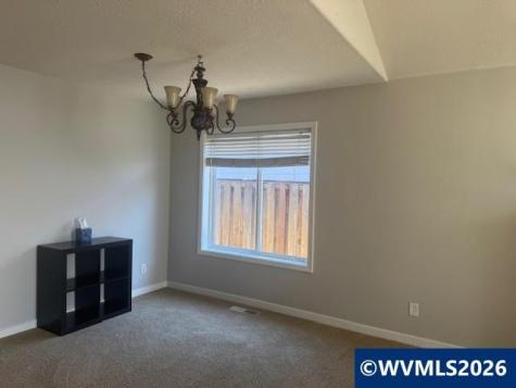 1405 Independence Avenue Woodburn OR 97071