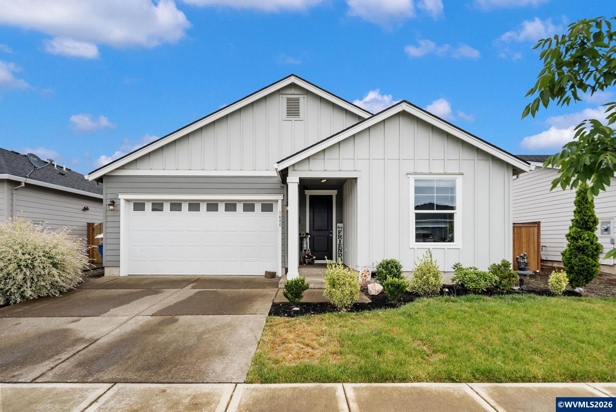 1480 Sunflower Street Woodburn OR 97071
