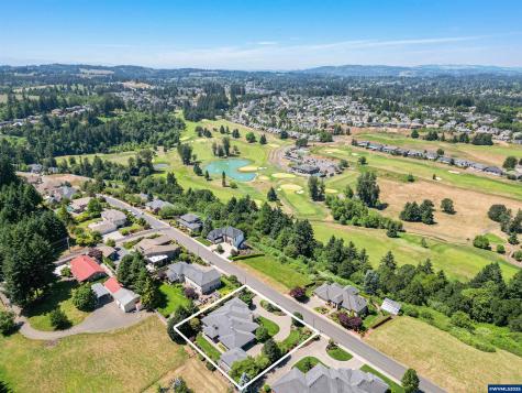 840 Sahalee Court SE Salem OR 97306