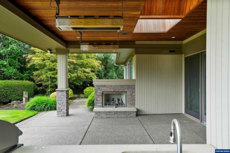 840 Sahalee Court SE Salem OR 97306