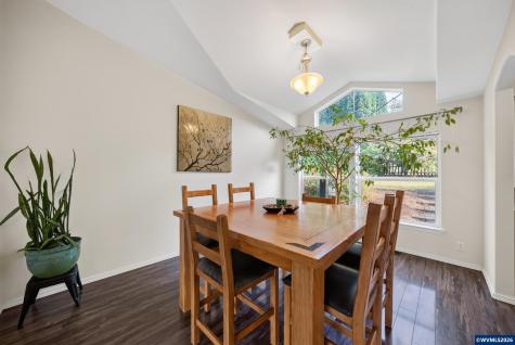 13105 Mountain View Lane SE Turner OR 97392