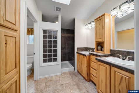 13105 Mountain View Lane SE Turner OR 97392