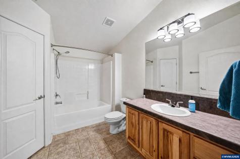 13105 Mountain View Lane SE Turner OR 97392