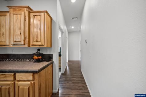 13105 Mountain View Lane SE Turner OR 97392