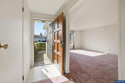 3373 Rawlins Avenue NE Salem OR 97301