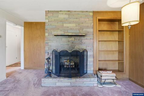 3373 Rawlins Avenue NE Salem OR 97301