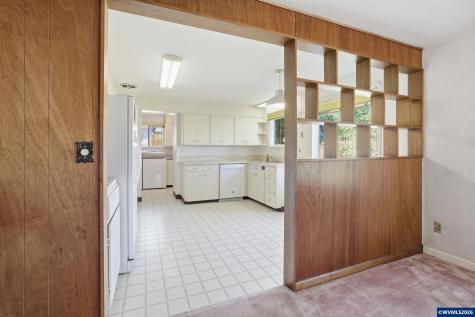 3373 Rawlins Avenue NE Salem OR 97301