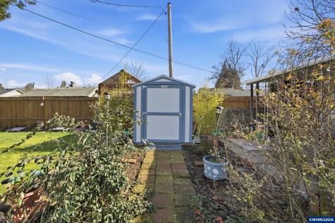 3373 Rawlins Avenue NE Salem OR 97301