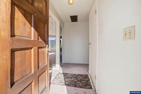 3373 Rawlins Avenue NE Salem OR 97301
