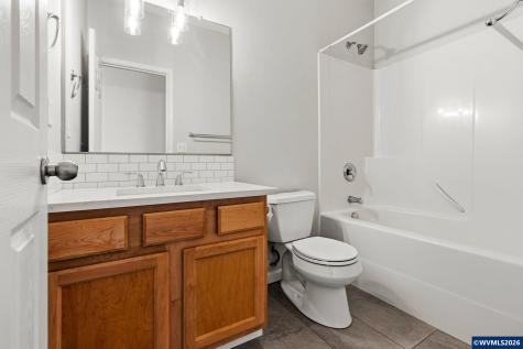 2145 Banyonwood Avenue NW Salem OR 97304