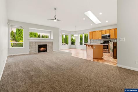 2145 Banyonwood Avenue NW Salem OR 97304