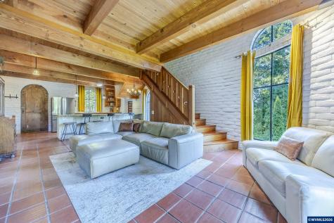 1820 E 28th Avenue Eugene OR 97403