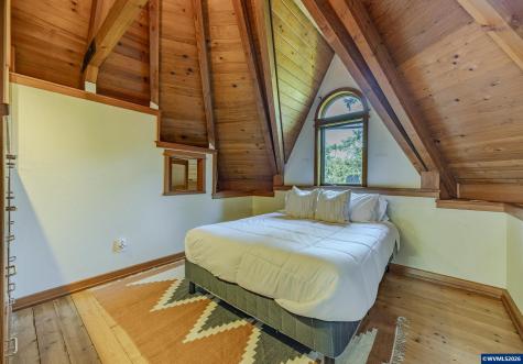 1820 E 28th Avenue Eugene OR 97403