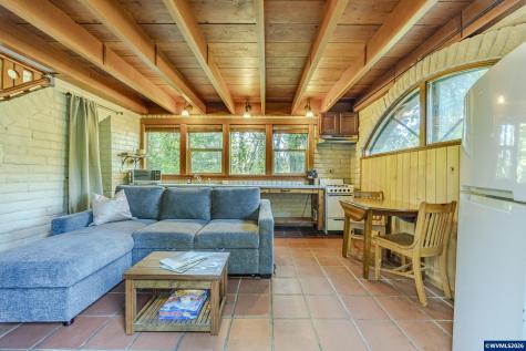 1820 E 28th Avenue Eugene OR 97403