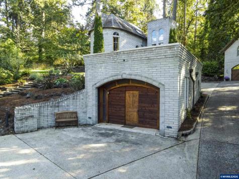 1820 E 28th Avenue Eugene OR 97403