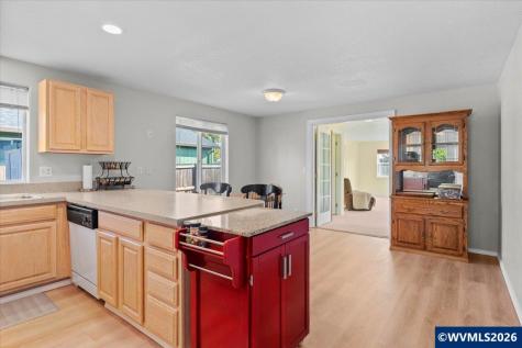 2201 Edgemont Street SE Albany OR 97322