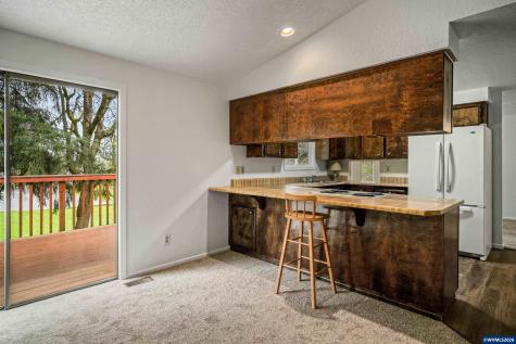 854 George Street NW Salem OR 97304