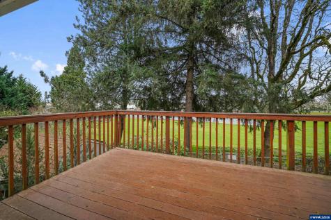 854 George Street NW Salem OR 97304