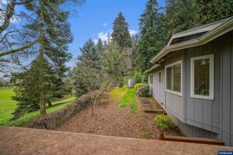 854 George Street NW Salem OR 97304