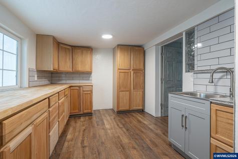 3947 Stanley Lane S Salem OR 97302