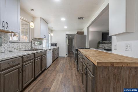 3947 Stanley Lane S Salem OR 97302