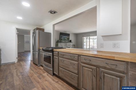 3947 Stanley Lane S Salem OR 97302