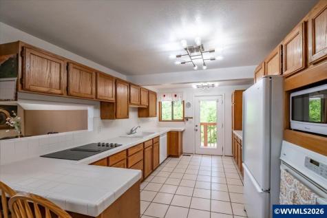 19864 Shangrila Lane Alsea OR 97324