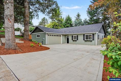 4455 Matthews Lp S Salem OR 97302