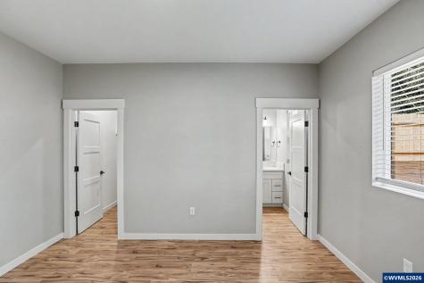4455 Matthews Lp S Salem OR 97302