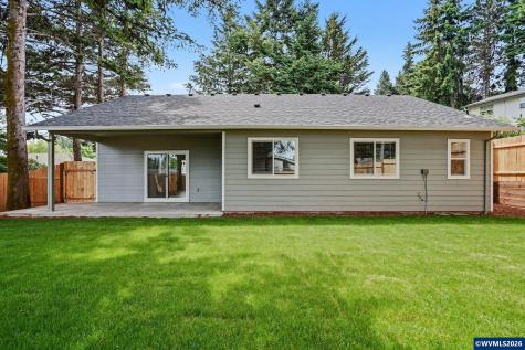 4455 Matthews Lp S Salem OR 97302