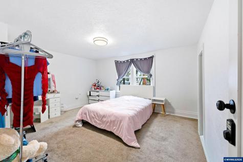 1760 Mccoy Avenue NE Salem OR 97301