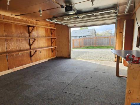 208 S Swiegle Avenue Molalla OR 97038