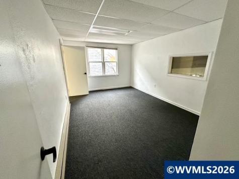 1099 Queen Avenue SW Albany OR 97321