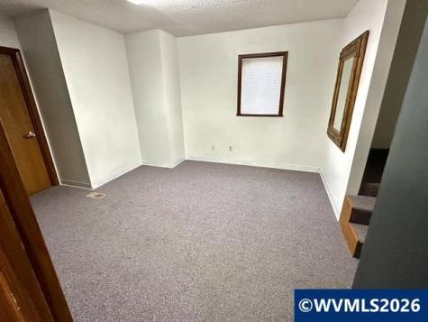 1099 Queen Avenue SW Albany OR 97321