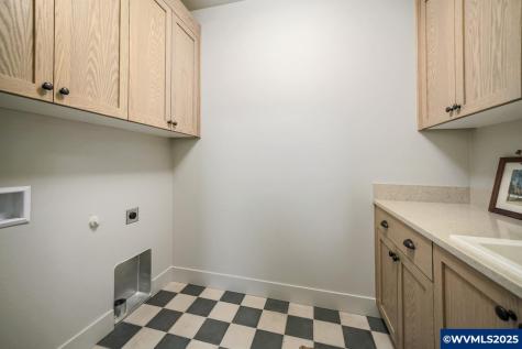 7541 Lennox Lane NE Keizer OR 97303