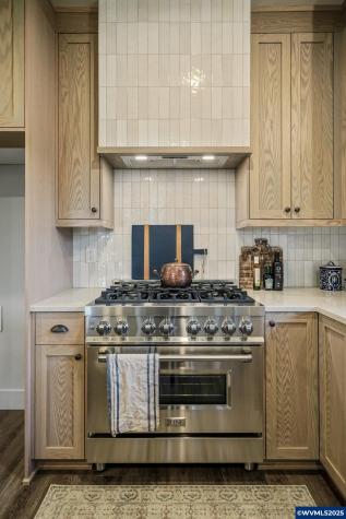 7541 Lennox Lane NE Keizer OR 97303