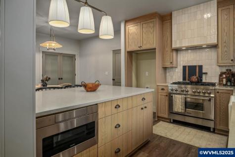7541 Lennox Lane NE Keizer OR 97303