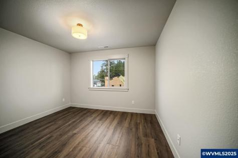 7541 Lennox Lane NE Keizer OR 97303