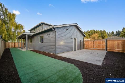 7541 Lennox Lane NE Keizer OR 97303