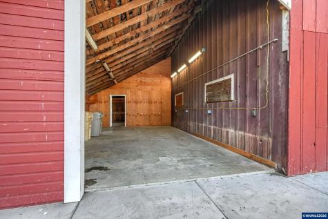 32140 Tangent Drive Tangent OR 97389