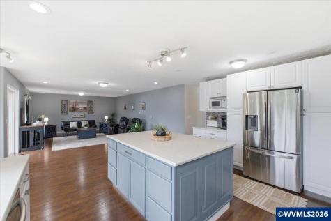 1789 SW Boxwood Lane Dallas OR 97338
