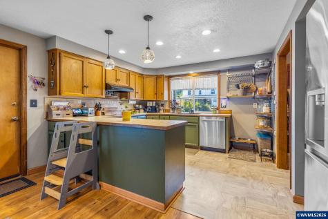 1134 Swingwood Ct NE Court NE Keizer OR 97303