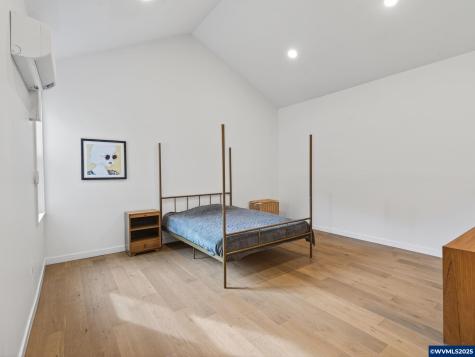 2590 Long Street Sweet Home OR 97386