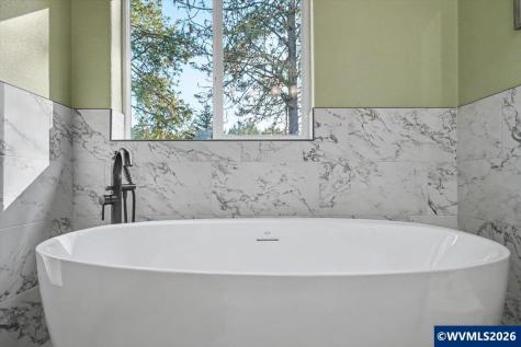 14055 Dallas Coast Highway Dallas OR 97338