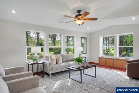 14055 Dallas Coast Highway Dallas OR 97338