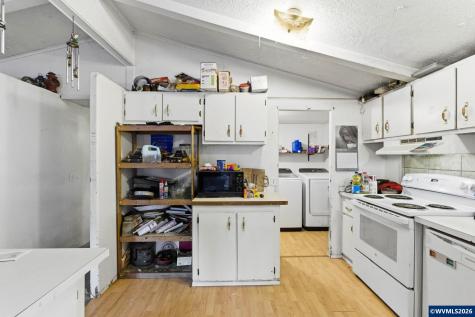 1423 47th Avenue Sweet Home OR 97386