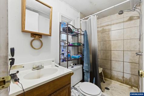 1423 47th Avenue Sweet Home OR 97386